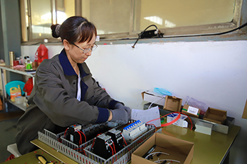 �T���L��